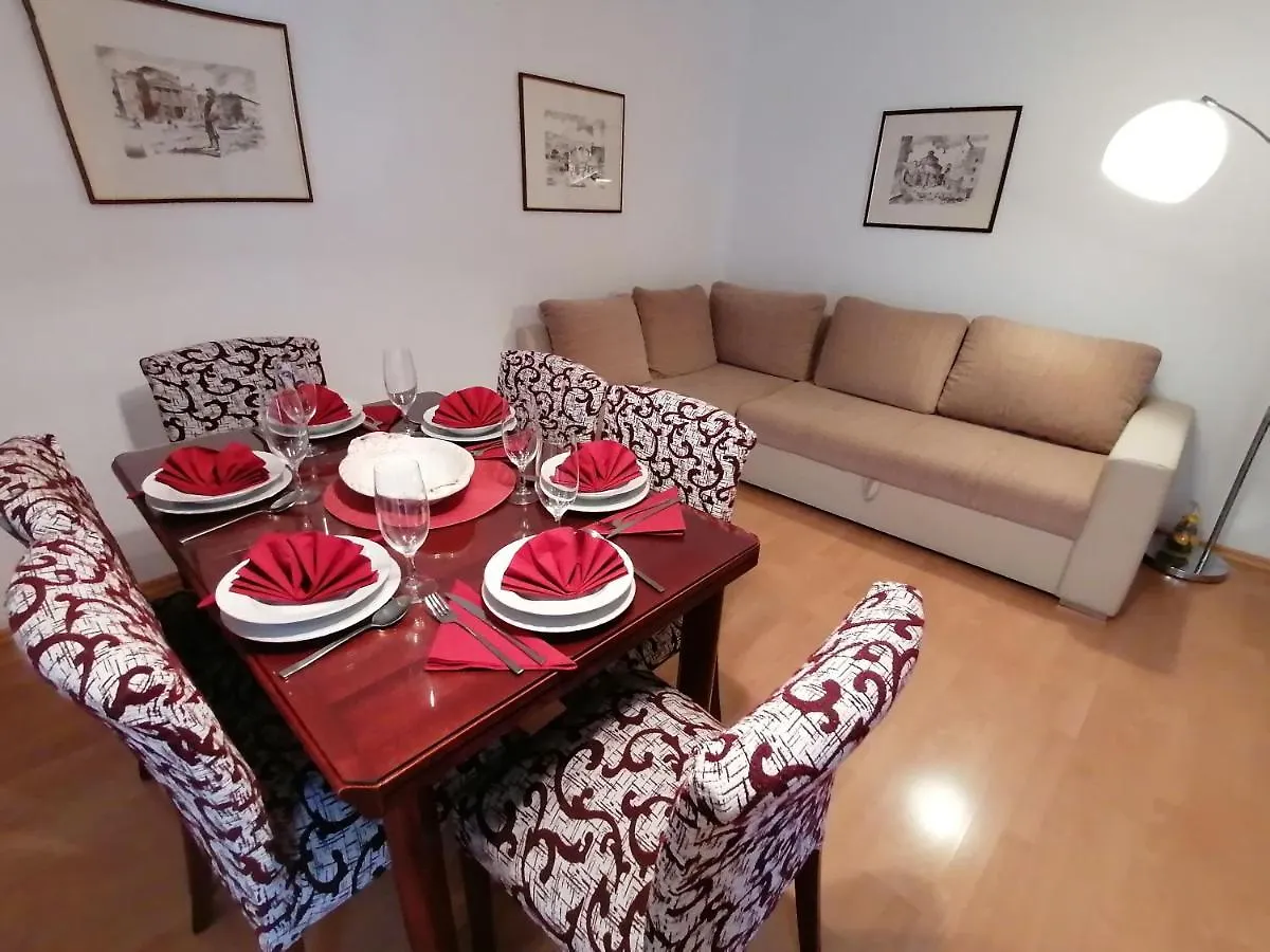 ביוגראד נה מורו Apartments Andrijana 0*, ביוגראד נה מורו קרואטיה