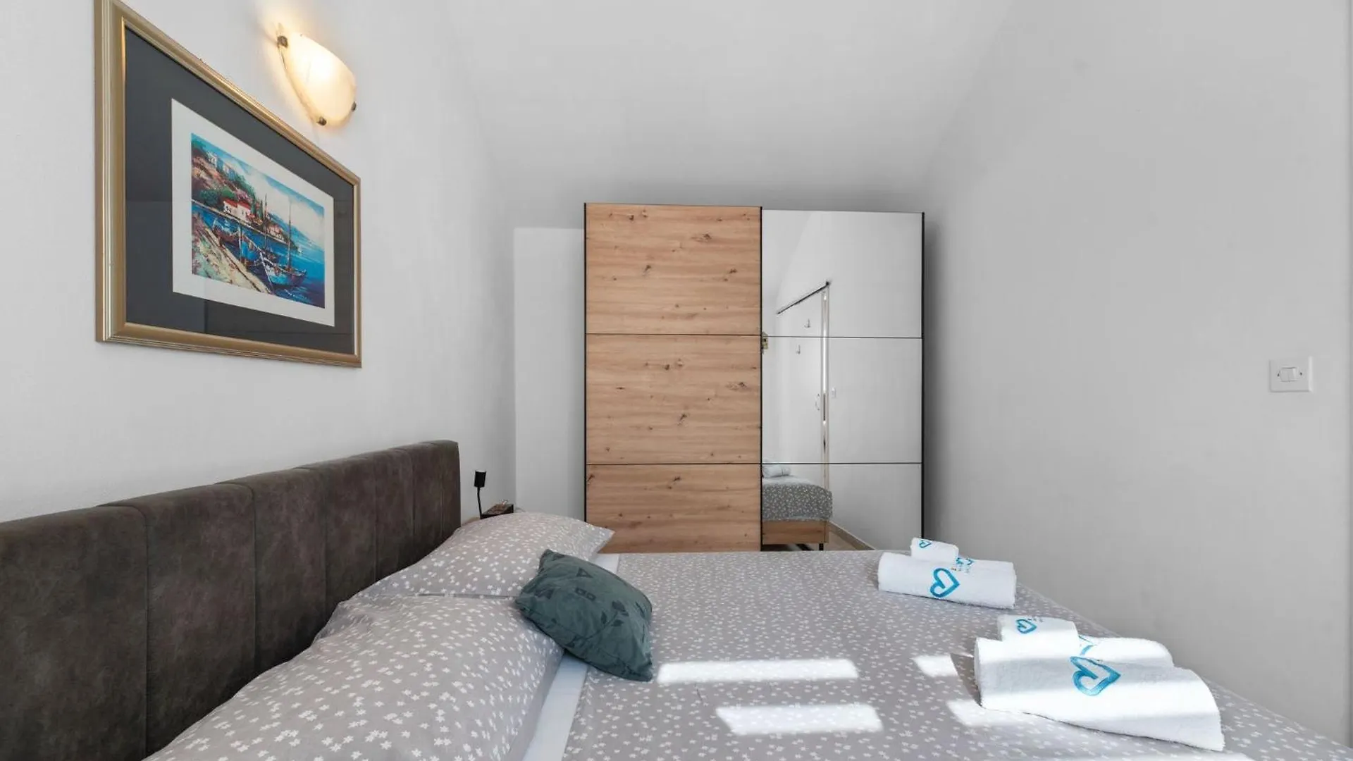 ביוגראד נה מורו Apartments Andrijana  ביוגראד נה מורו